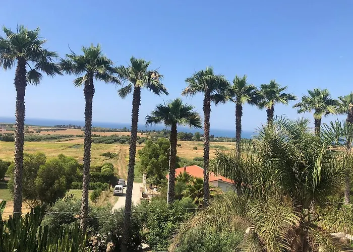 Ristorante L'orizzonte فندق لا كاستيلا