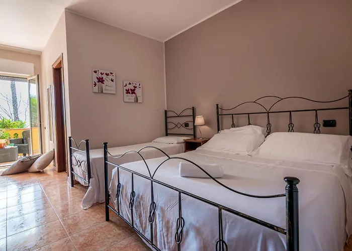 Ristorante L'orizzonte فندق لا كاستيلا