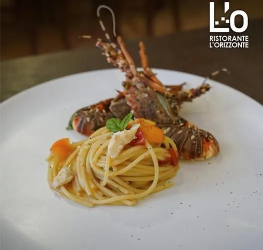 Ristorante L'orizzonte فندق لا كاستيلا