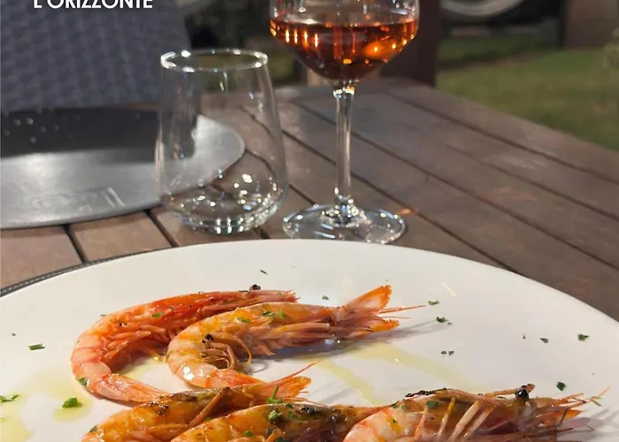 Ristorante L'orizzonte فندق لا كاستيلا