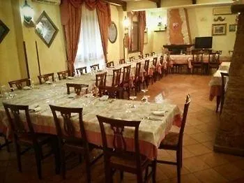 Ristorante L'orizzonte فندق لا كاستيلا