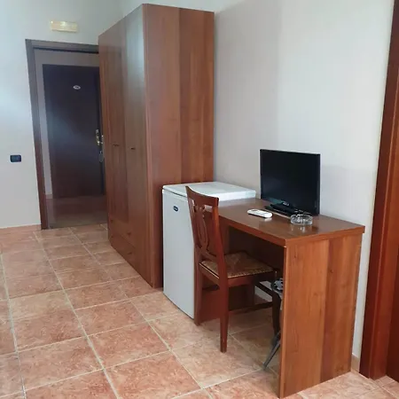 Ristorante L'orizzonte 3* Ле-Кастелла