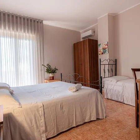 Ristorante L'orizzonte 3* Ле-Кастелла