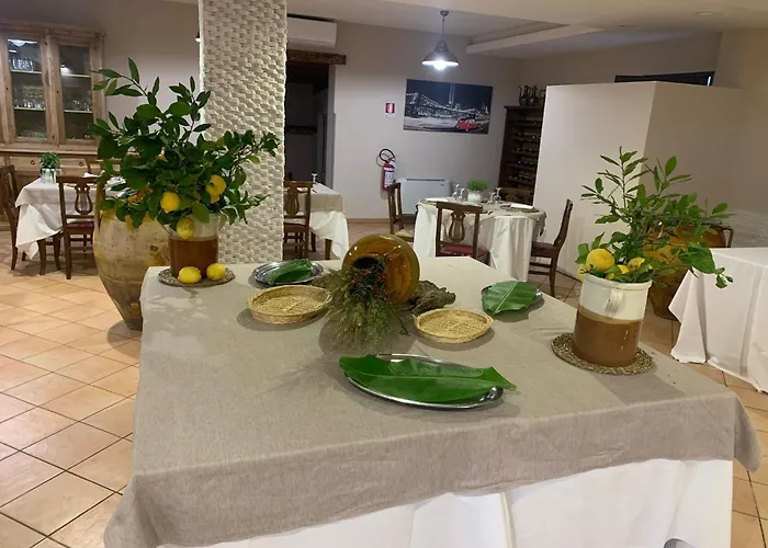 Ristorante L'orizzonte 酒店 3*